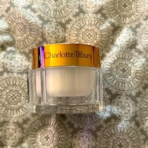 Charlotte Tilbury Magic Cream